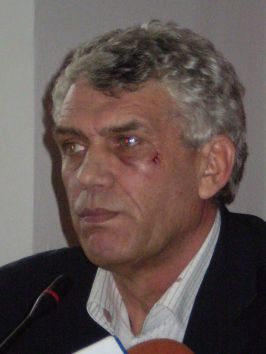 La începutul lui aprilie 2008, Saghian a luat bătaie de la doi necunoscuţi