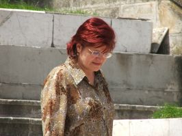 Madam Doina Udrescu, pe vremea cînd era roşcată şi îl scotea din toţi nădragii pe primarul Nicolae