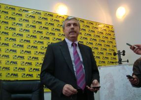 Deputatul PSD Galați Dan Nica, într-o poză făcută la sediul PNL