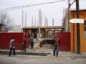Lucrările la vila lui Florin Pâslaru, de pe str. Al. I. Cuza, au început în iunie 2008