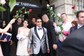 Bănel Nicoliță și mireasa lui au fost păziți la nuntă de o armată de bodyguarzi
