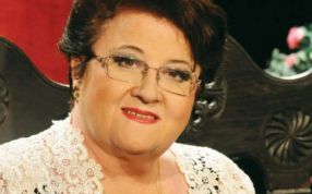 Televiziunile îi caută decedatei Marioara Murărescu iubiții din urmă cu 30 de ani