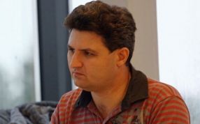 Costel Crângan este redactor șef al cotidianului Viața Liberă din aprilie 2012