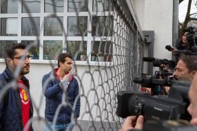 Acești doi refugiați care vorbesc cu presa au sosit de mai multă vreme în Galați