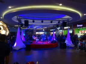 Shopping City Galati a organizat o sărăcie de petrecere, la împlinirea a 3 ani de la inaugurare