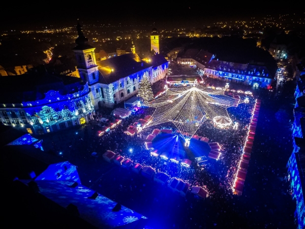 Poze de poveste cu Sibiul împodobit de Crăciun 2016. În Galați se poartă cenușiul
