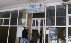La Galați, alde Moș Nicolae și Crăciun vin și la contribuabilii neascultători