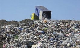 Cu găleata prin vecini: deșeurile din județul Galați sunt duse la gropile de gunoi din Brăila