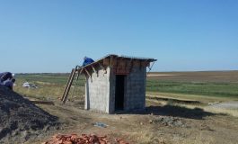 Cea mai adîncă pivniță din România se construiește în satul Izvoarele: autoritățile au numit-o stație de cercetare a cutremurelor de suprafață