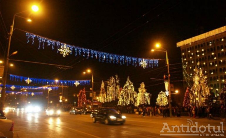 Primarul Pucheanu: iluminatul de sărbători contează electoral!