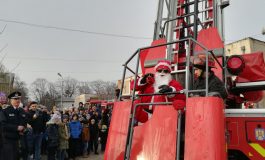 Cum a fost salvat Crăciunul? Cu scara pompierilor de la ISU Galați