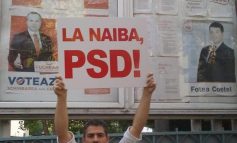 Consilierul local Paul Gavanescu îndemnând protestatarii să voteze PSD!