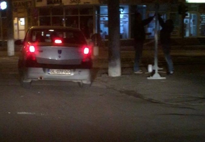 Șoferul lipitorilor de afișe PSD, dat afară de la conducerea Gospodărire Urbană
