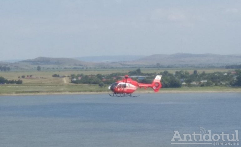 Misiune de recuperare pe Dunăre: salvatorii de la ISU caută un bărbat care s-a aruncat în apă