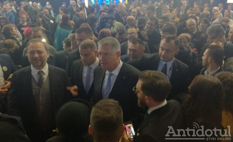 VIDEO/Klaus Iohannis a venit în vizită electorală la Galați. Subiectul la modă a fost infrastructura
