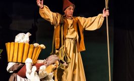 „Motanul Încălțat” deschide noua lună a poveștilor la Teatrul Gulliver