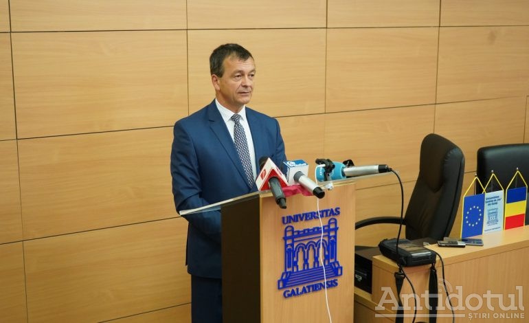 Rectorul Lucian Puiu Georgescu, proaspăt ales, nu a fost confirmat în funcție de Ministerul Educației