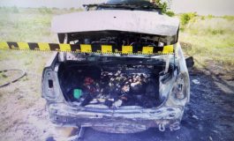 Intervenție pentru salvarea unui șofer captiv într-o mașină care a luat foc