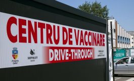 Centrul de vaccinare drive-thru mai rămâne deschis doar în acest weekend