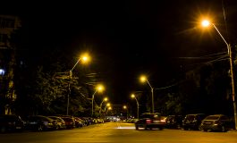 Primăria Galați montează lămpi LED pe principalele străzi din oraș