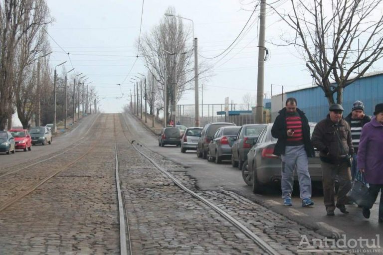 Moldovenii nu mai au voie să vândă alimente sănătoase pe Calea Prutului