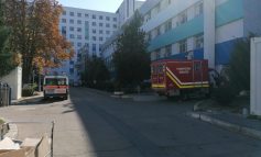 Măcelul din spitale: ambulanțele au fost transformate în saloane pentru pacienții COVID