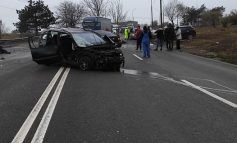 UPDATE Carambol cu cinci mașini la intrarea în orașul Galați. O persoană a murit, iar alte trei sunt rănite
