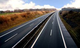 Nu-i glumă: a început asfaltarea Drumului Expres Galați-Brăila