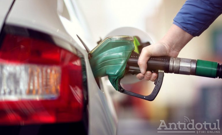 Unele benzinării din Galați au fost prinse că modifică preţul la stocuri deja existente