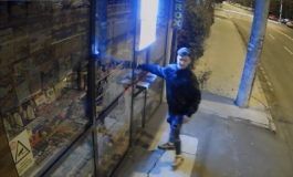 VIDEO Spărgătorul de chioșcuri, premiat cu dosar penal pentru tentativă de furt