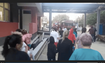 VIDEO Haos la Spitalul de Copii. Numeroase persoane au fost evacuate din cauza unei alarme de incendiu