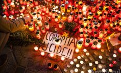 7 ani de la Colectiv: „Ne reamintim an de an de corupţia şi de impotenţa statului român”
