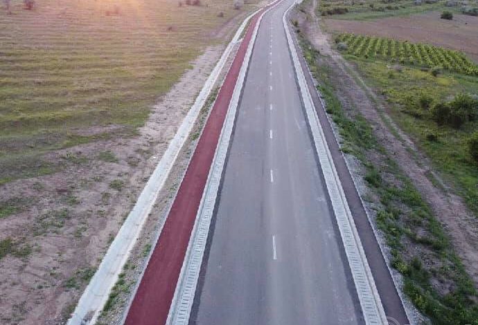 Au început lucrările de modernizare a drumului județean din interiorul orașului Berești