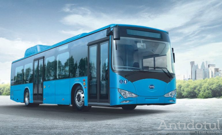 Ca nuca-n priză: Primăriile Galați și Vânători cumpără 20 de autobuze electrice