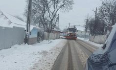 Iarnă lungă! Un sector de drum din județul Galați rămâne închis