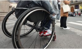 Minunea de la Tecuci: o femeie în scaun cu rotile a fost vindecată de polițiștii locali