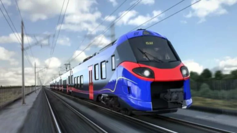 Primele trenuri noi setul Alstom