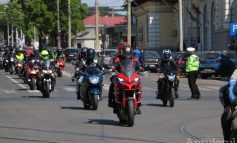 Vuum, buuum. Motocicliștii din mai multe orașe vor organiza la Galați o paradă pentru a marca închiderea sezonului moto