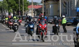 Vuum, buuum. Motocicliștii din mai multe orașe vor organiza la Galați o paradă pentru a marca închiderea sezonului moto