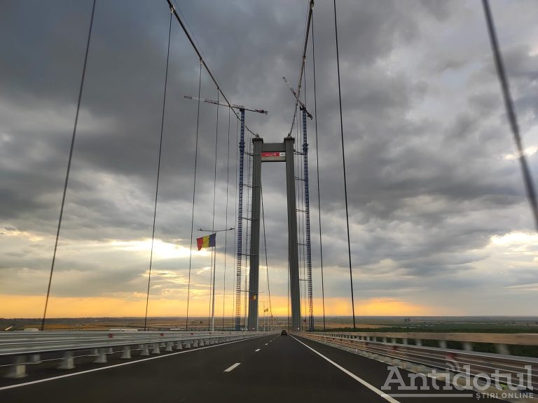 Podul peste Dunăre