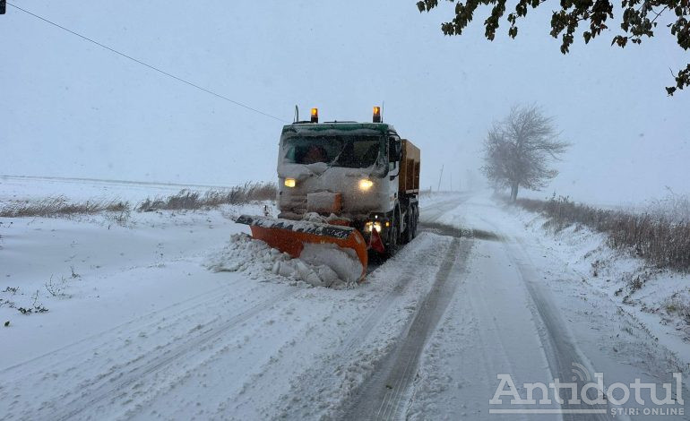 VIDEO Iarna pe uliță: drumurile din județul Galați s-au întredeschis