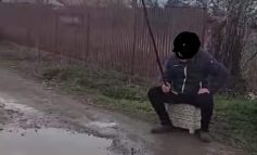 VIDEO/Caterincă electorală la Vânători. Niște cetățeni au pescuit în bălțile de pe drum, primarul zice că au dat cu bățul în baltă