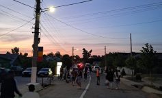 Eveniment rural: 15 locuitori din Ghidigeni s-au bătut la concertul organizat de ziua comunei