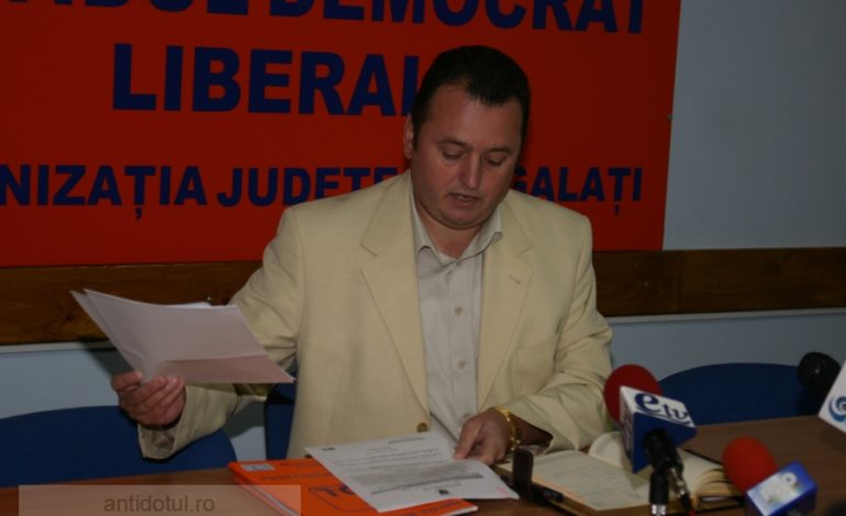 Iulian Aramă a demonstrat cîte lucruri nu ştie despre politică