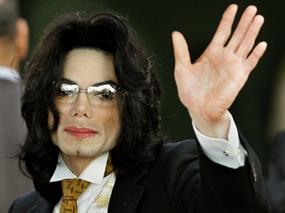 Hai mă, merge careva la înmormîntarea lui Michael Jackson?