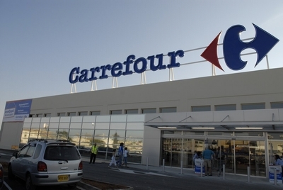 Carrefour respiră greu. Aşa îi trebuie dacă a ocolit Galaţiul şi s-a dus la flămînzii din Brăila!