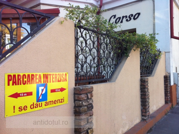 La Restaurantul Corso specialitatea casei este ”Parcarea interzisă!”