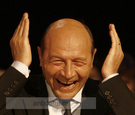 Traian Băsescu – înfrîngător prin neprezentare