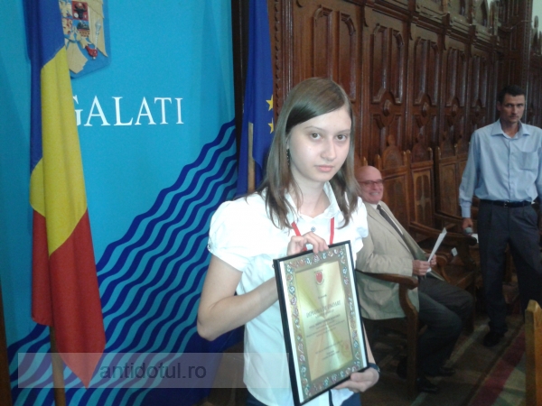 Olimpica de aur Andra Albulescu, luată la mișto în plenul CJ Galați