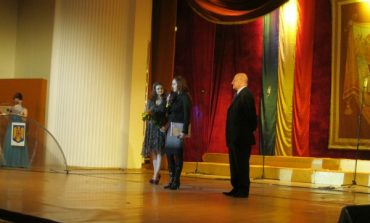 Premiul Municipiului Galați 2013 pentru trei studenți de la "Danubius" (P)
